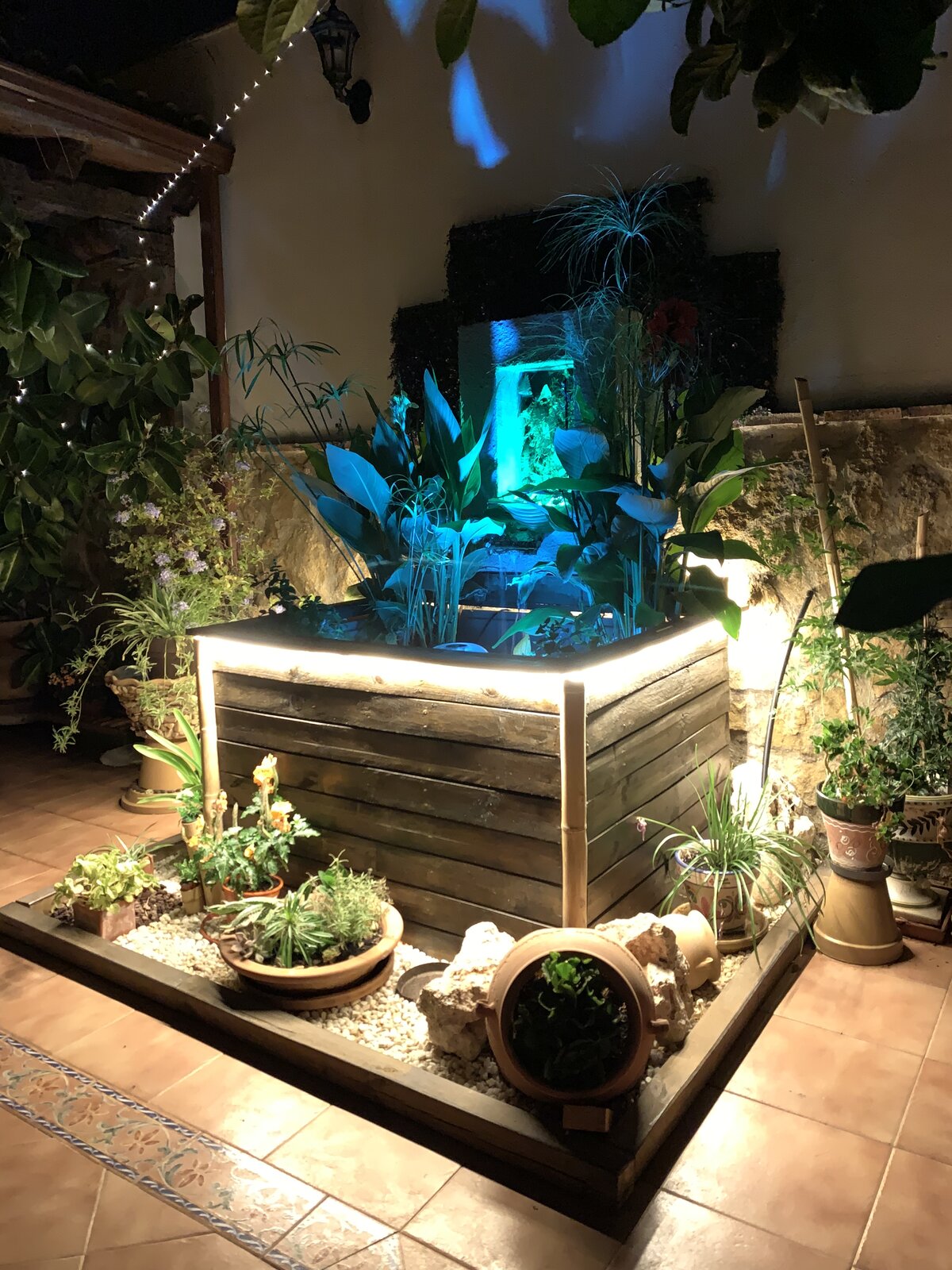 Cuenco Decorativo Plateado Estilo Bohemio - Bandeja Para Salón, Llaves O Fruta - Medidas 27.5x10.5x10 Cm